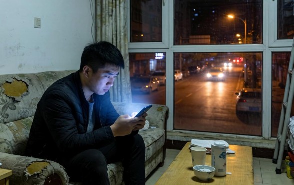 新口子无视黑花白借款,倾情分享五个不审核夜间直接放款的网贷软件