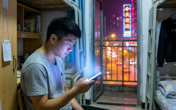 有没有口子下款快黑户，规整五个网贷容易下款18岁的软件