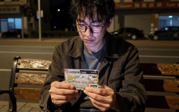 有平安信用卡必下口子，详尽说明五个无视黑白户秒过的网贷