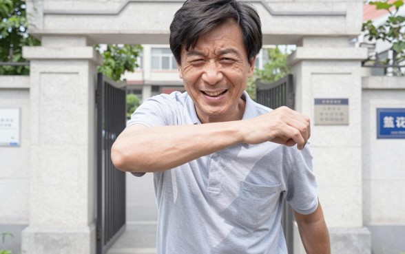 逾期会不会发通告函到家里,揭秘五个无视黑花半夜下款的网贷app