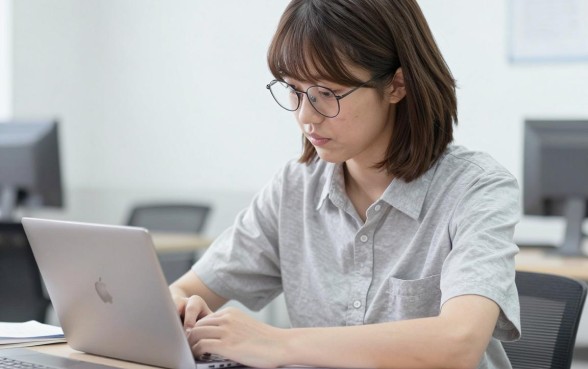 网贷逾期后多久可以正常,陈列5个最新能下来钱的app