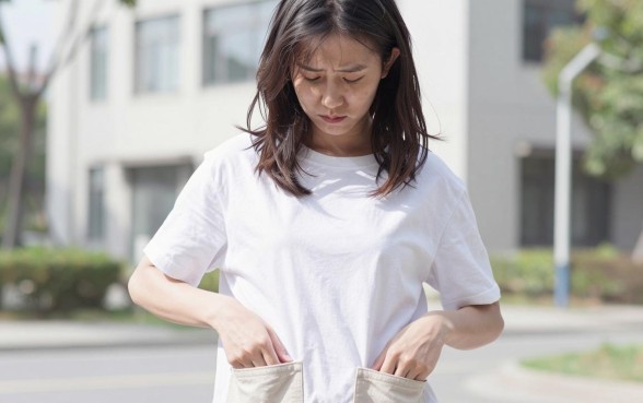 没有手机急需借钱怎么借，归集五个不看负债的长期网贷app