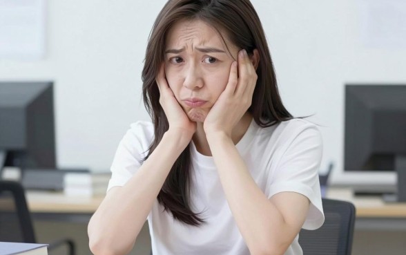 芝麻信用分中等可以贷款吗，详尽说明五个黑户烂户秒下一万