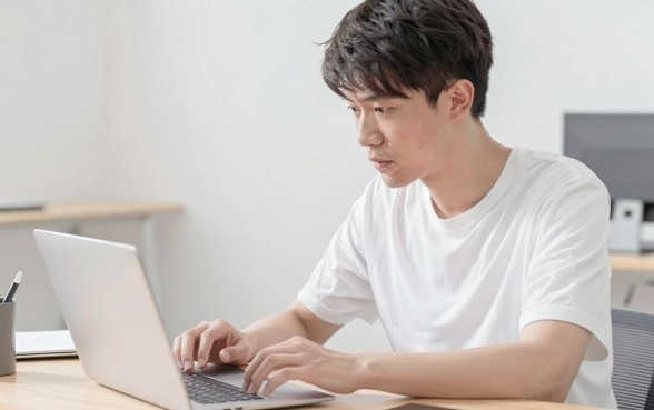 微信分秒下贷款口子，条列五个无视黑白户秒下款口子app