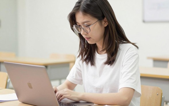 芝麻分借款2026大学生必看！这5个黑户网贷口子好下款，数量不少速收藏！