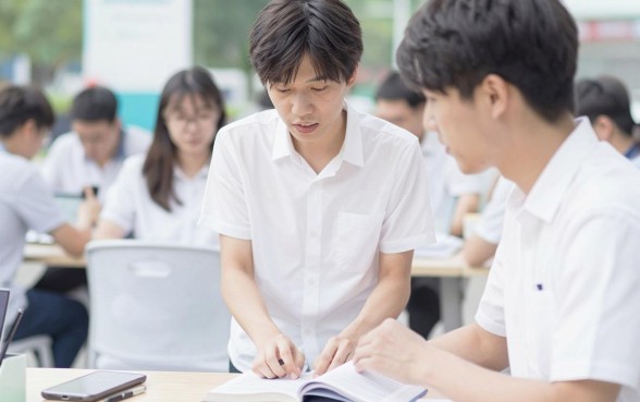 18岁直接借钱的软件推荐！2026年这5个18岁也能轻松借1000的贷款平台超顺手